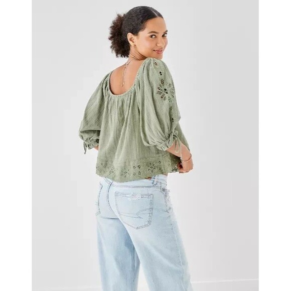 American Eagle Wide Neck Puff-Sleeve Olive Green Eyelet Puff-Sleeve Blouse Large - Picture 7 of 9